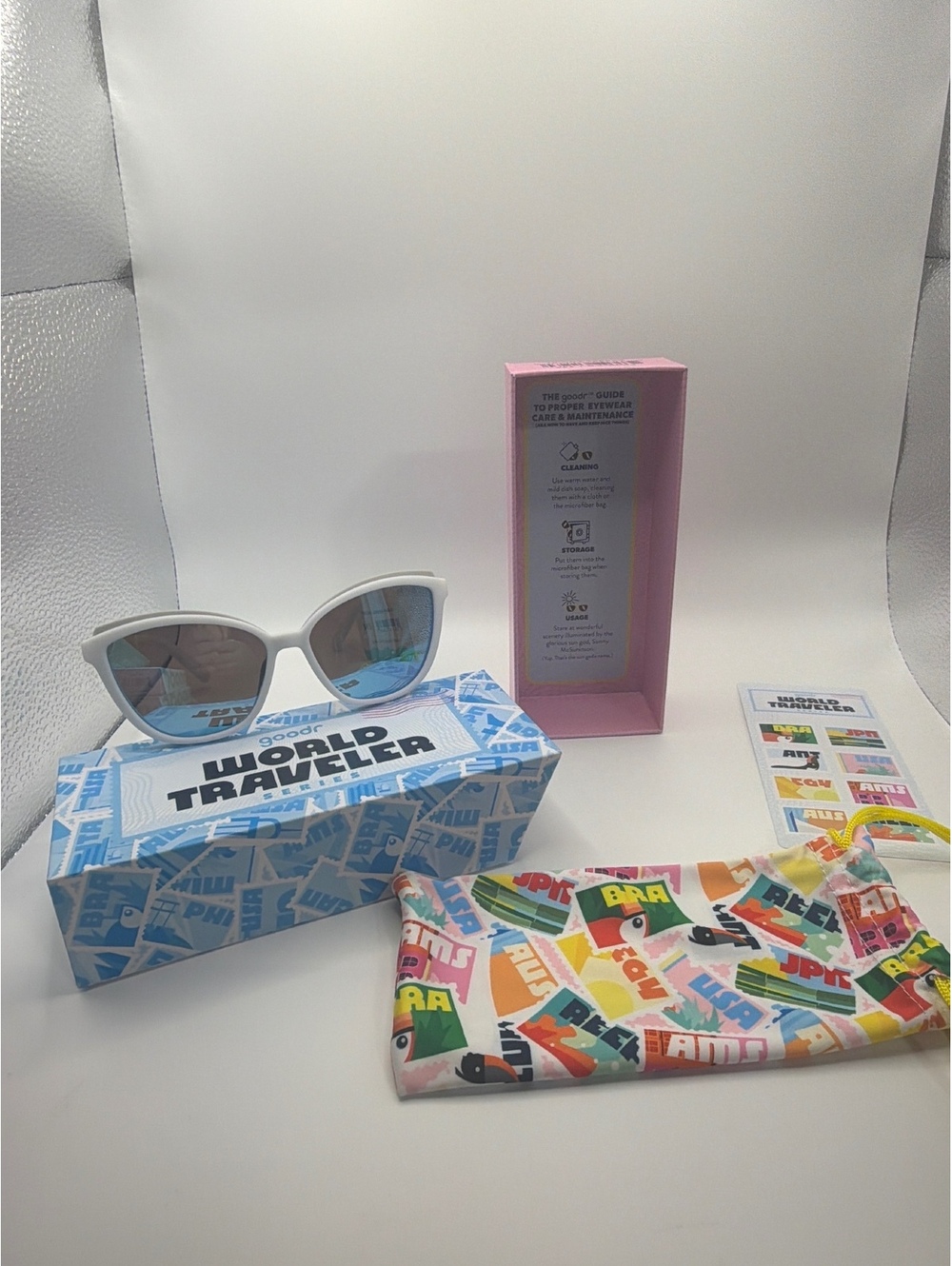 goodr Pounce G Sunglasses Sydney Surf & Snack Attack